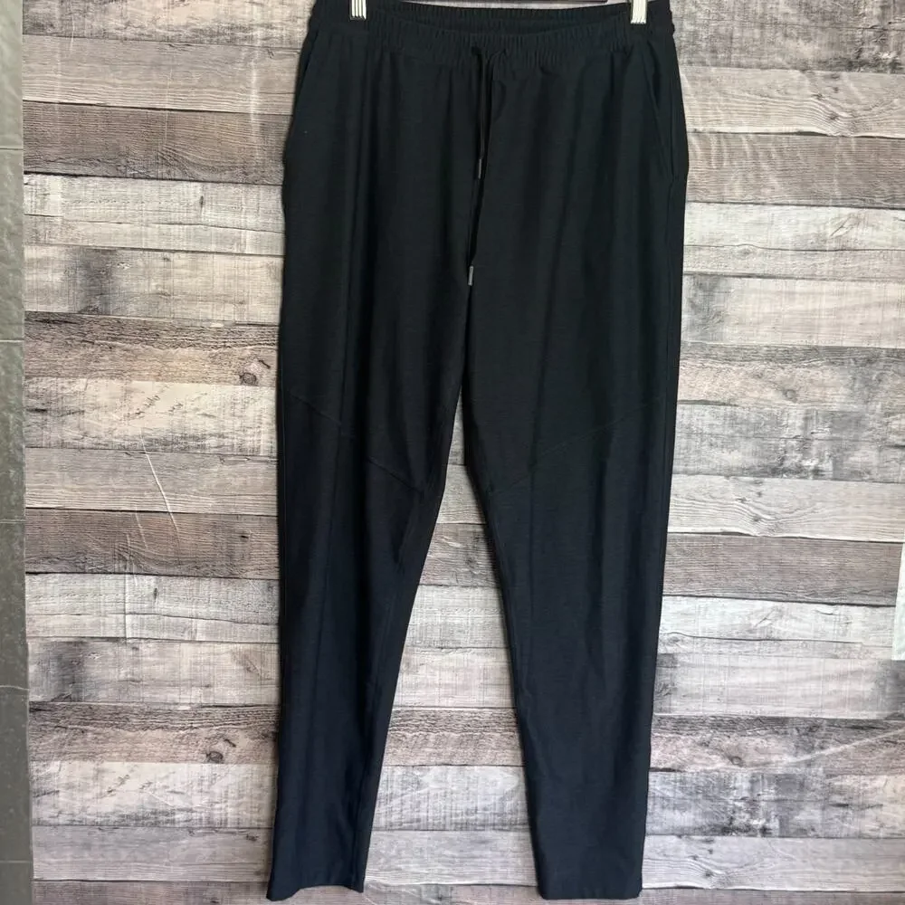 Outdoor Voices Joggers Mens Medium Gray Pockets Stretch Yoga Gym Casual